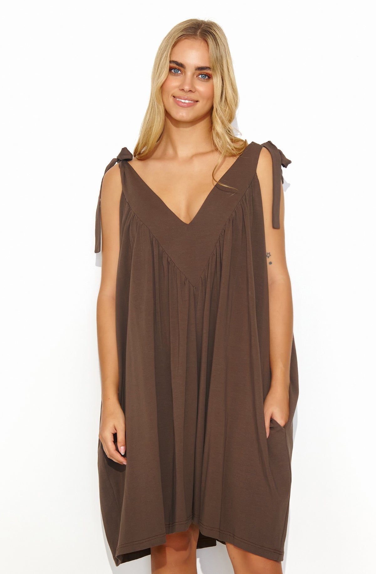 Vestido de día modelo 194349 Makadamia