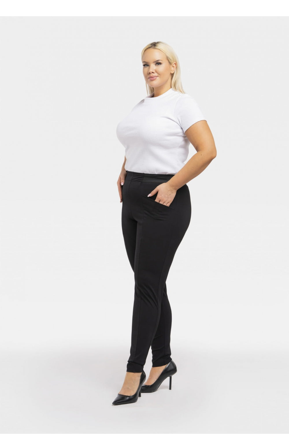 Leggings talla grande modelo 195036 Karko