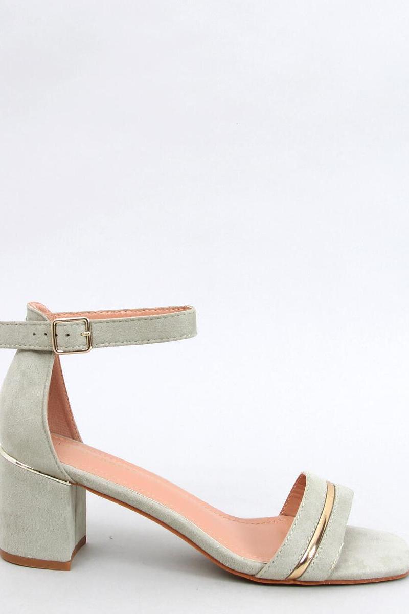 Sandalias tacón modelo 196018 Inello