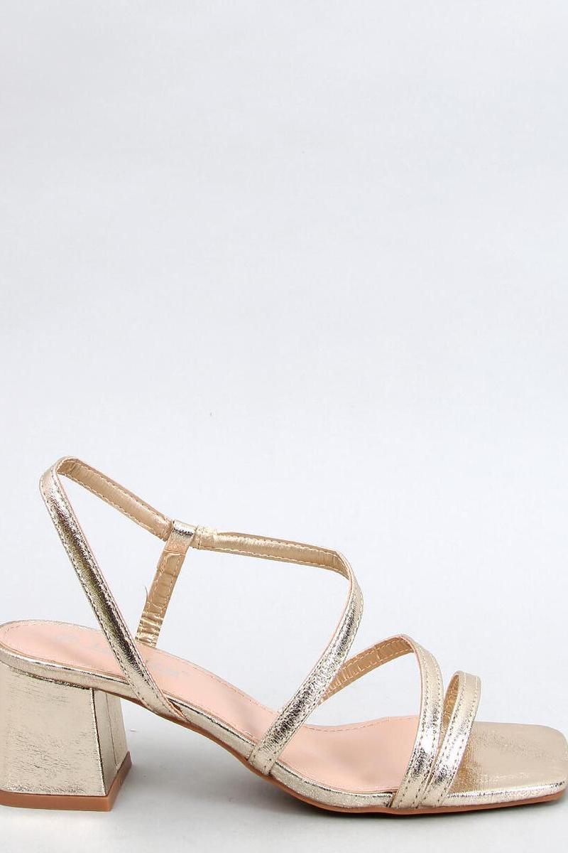 Sandalias tacón modelo 196075 Inello
