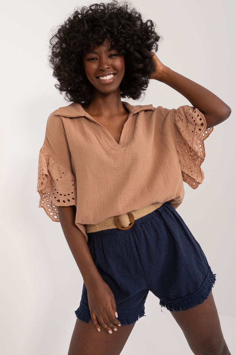 Pantalones cortos modelo 196476 Italy Moda