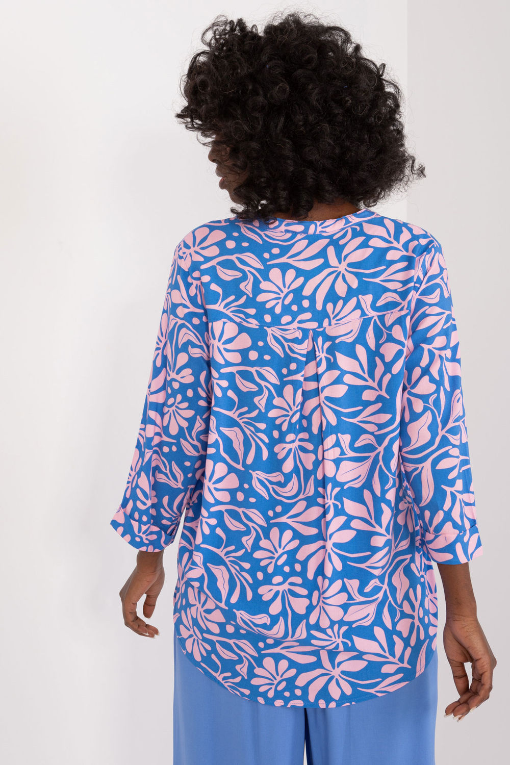 Blusa modelo 196896 Subnivel