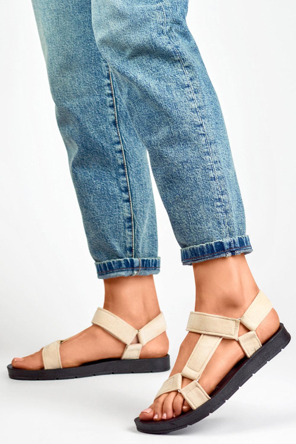 Sandalias modelo 197968 PRIMO