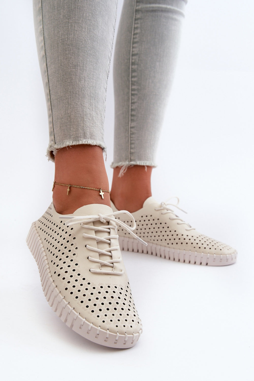 Zapatillas modelo 198715 Paso con estilo