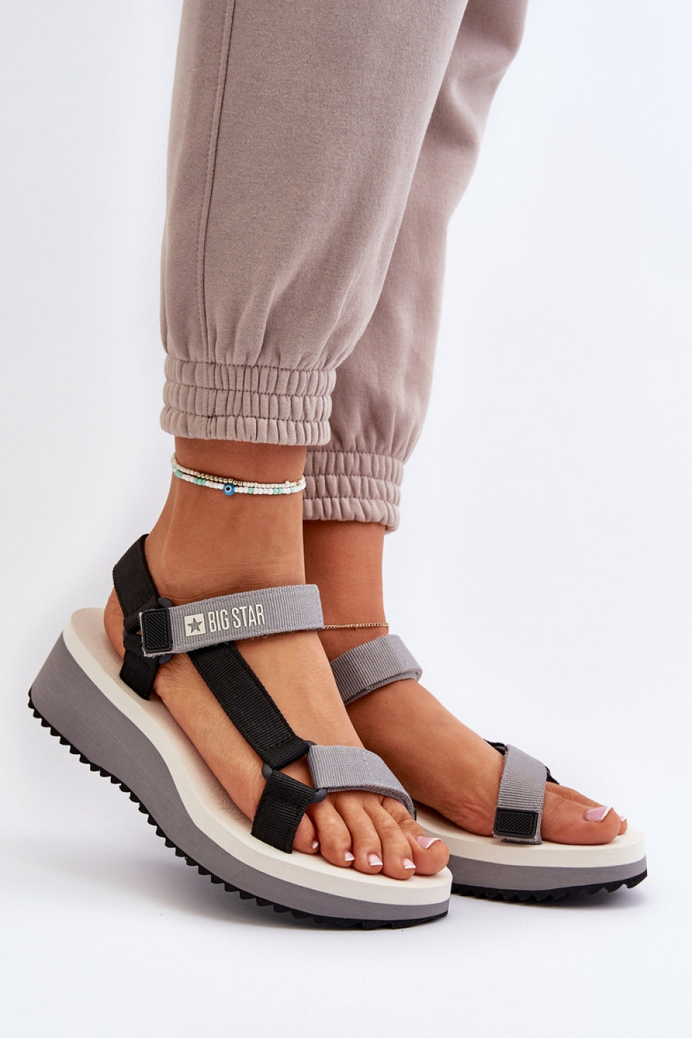 Buskin modelo 198803 Camina con estilo