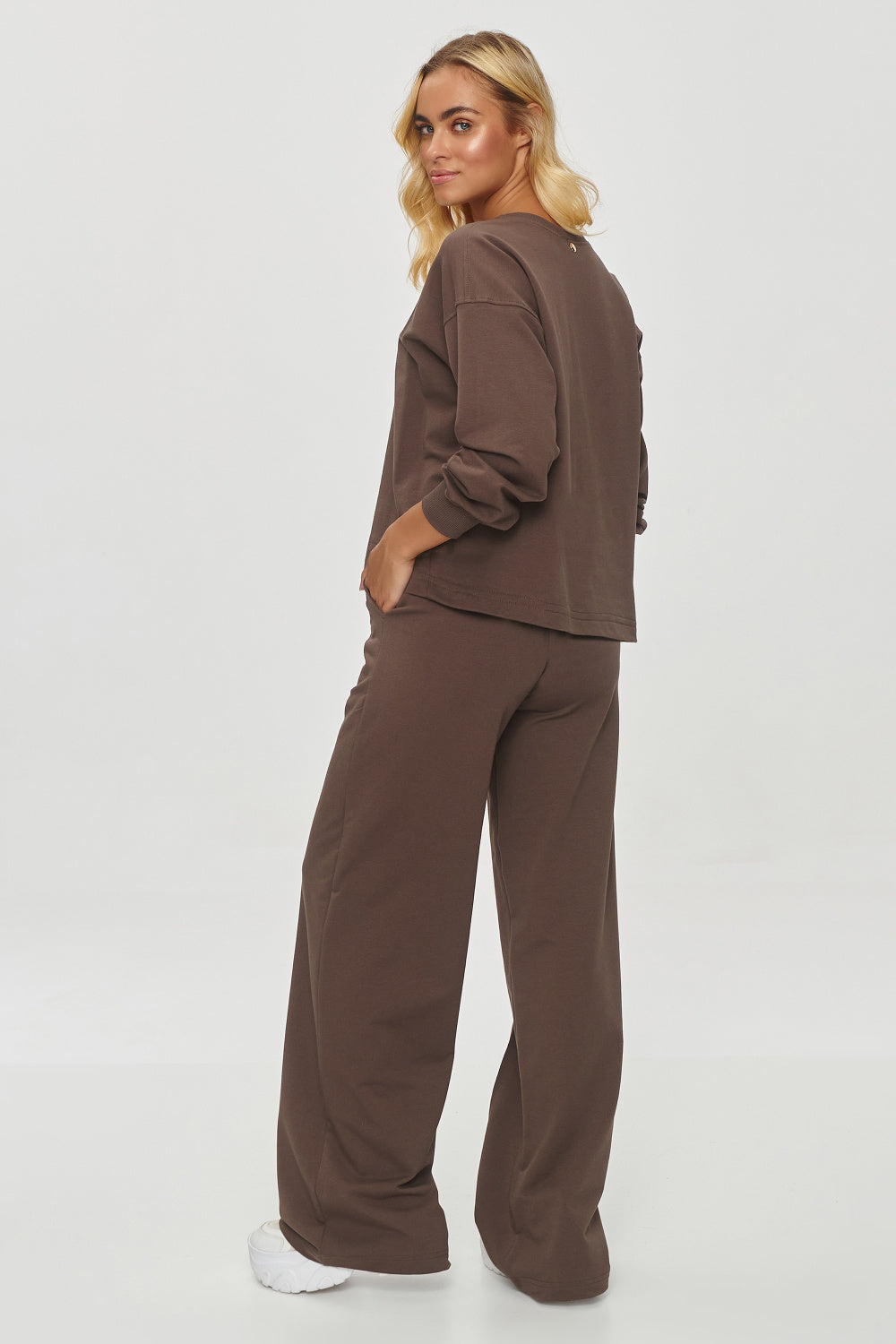 Conjunto modelo 200046 Makadamia