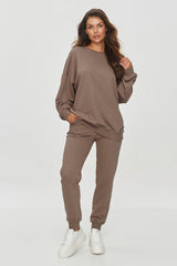 Pantalón chándal modelo 200131 Makadamia