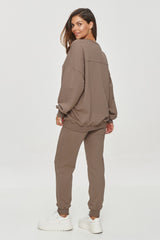Pantalón chándal modelo 200131 Makadamia