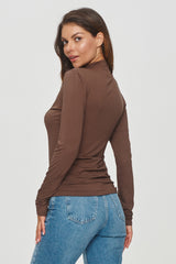 Blusa modelo 200138 Makadamia