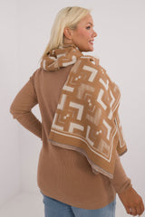Mantón modelo 200539 AT
