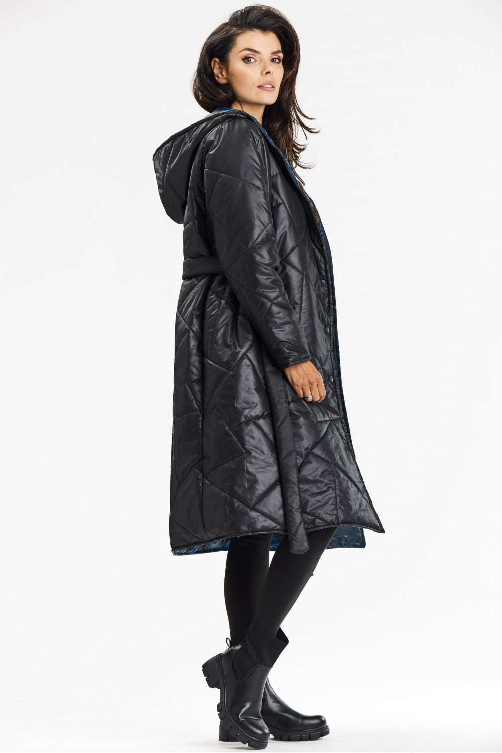 Abrigo modelo 200547 awama