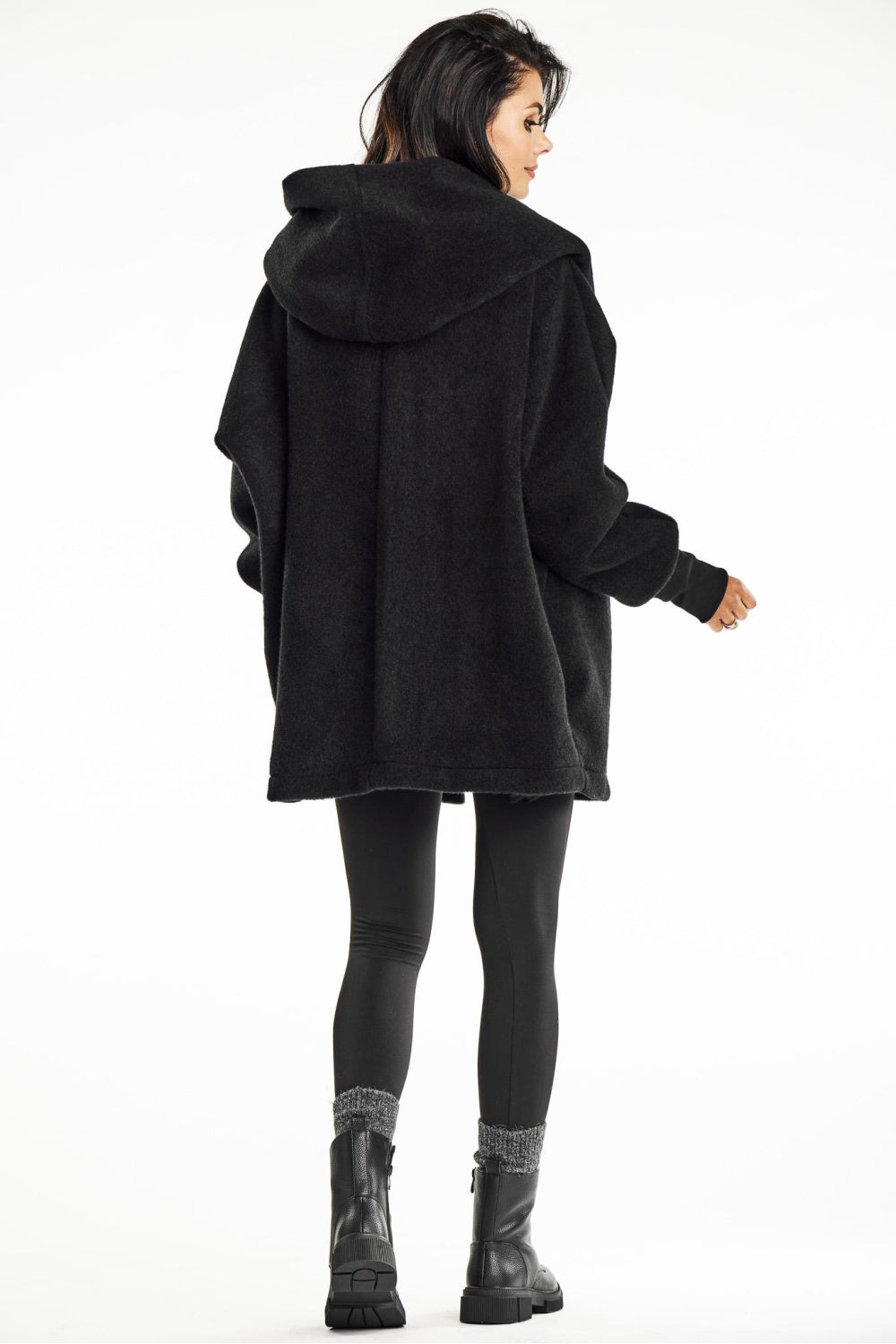 Abrigo modelo 200557 awama