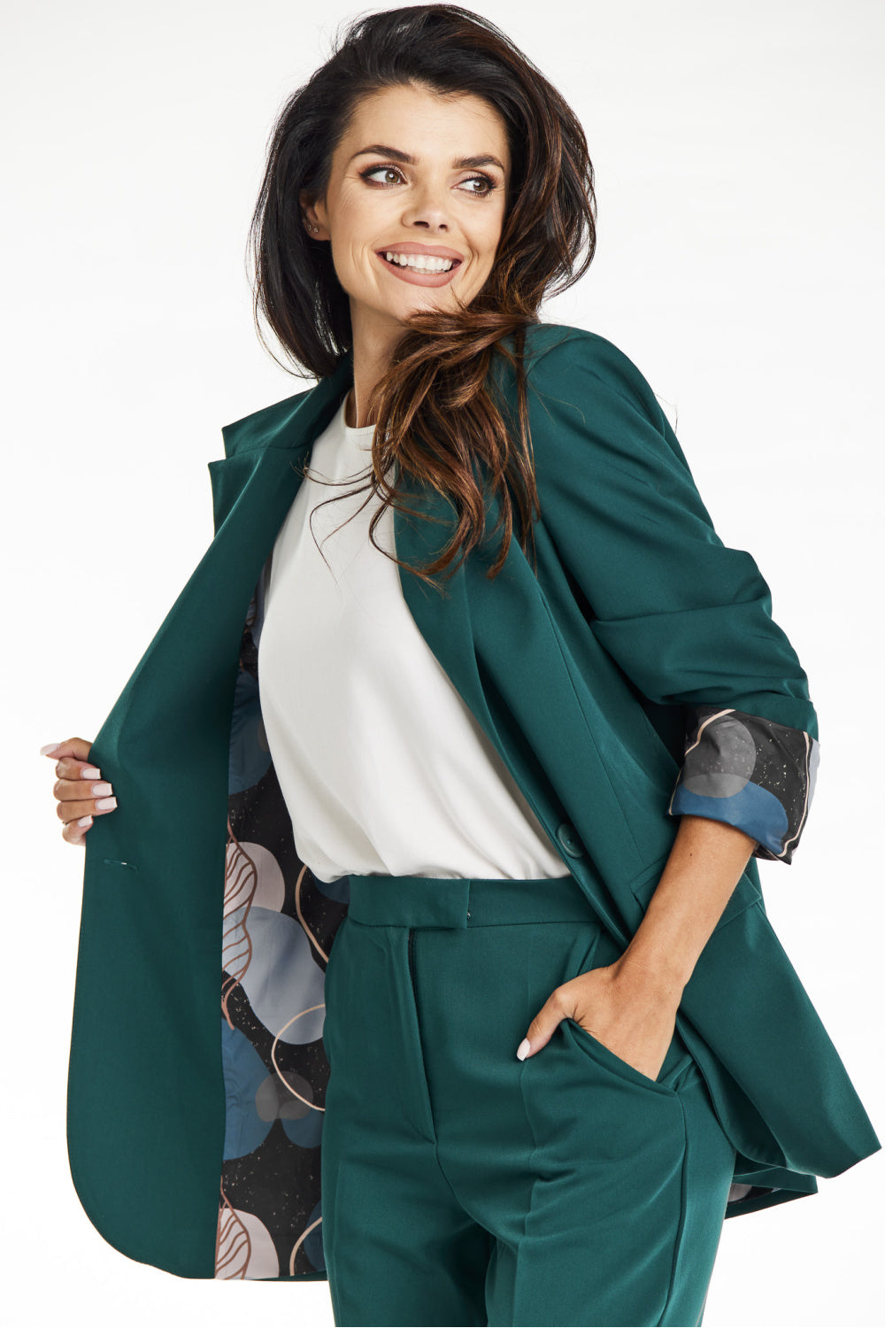 Chaqueta modelo 200567 awama