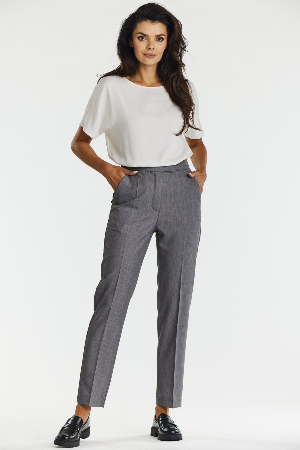 Pantalón modelo 200569 awama