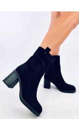 Botas tacón modelo 200643 Inello