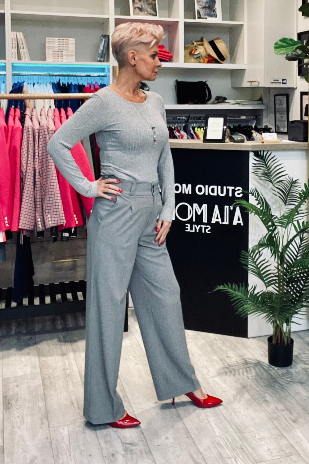 Pantalón de mujer modelo 200795 Cabba