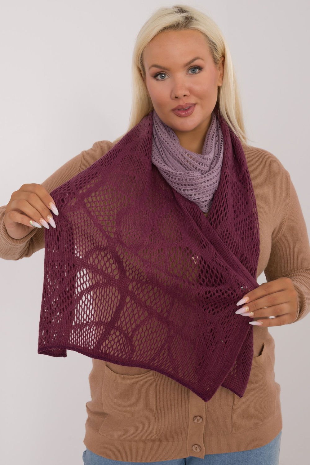 Mantón modelo 200853 AT
