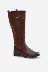Botas hasta el muslo modelo 201025 Camina con estilo