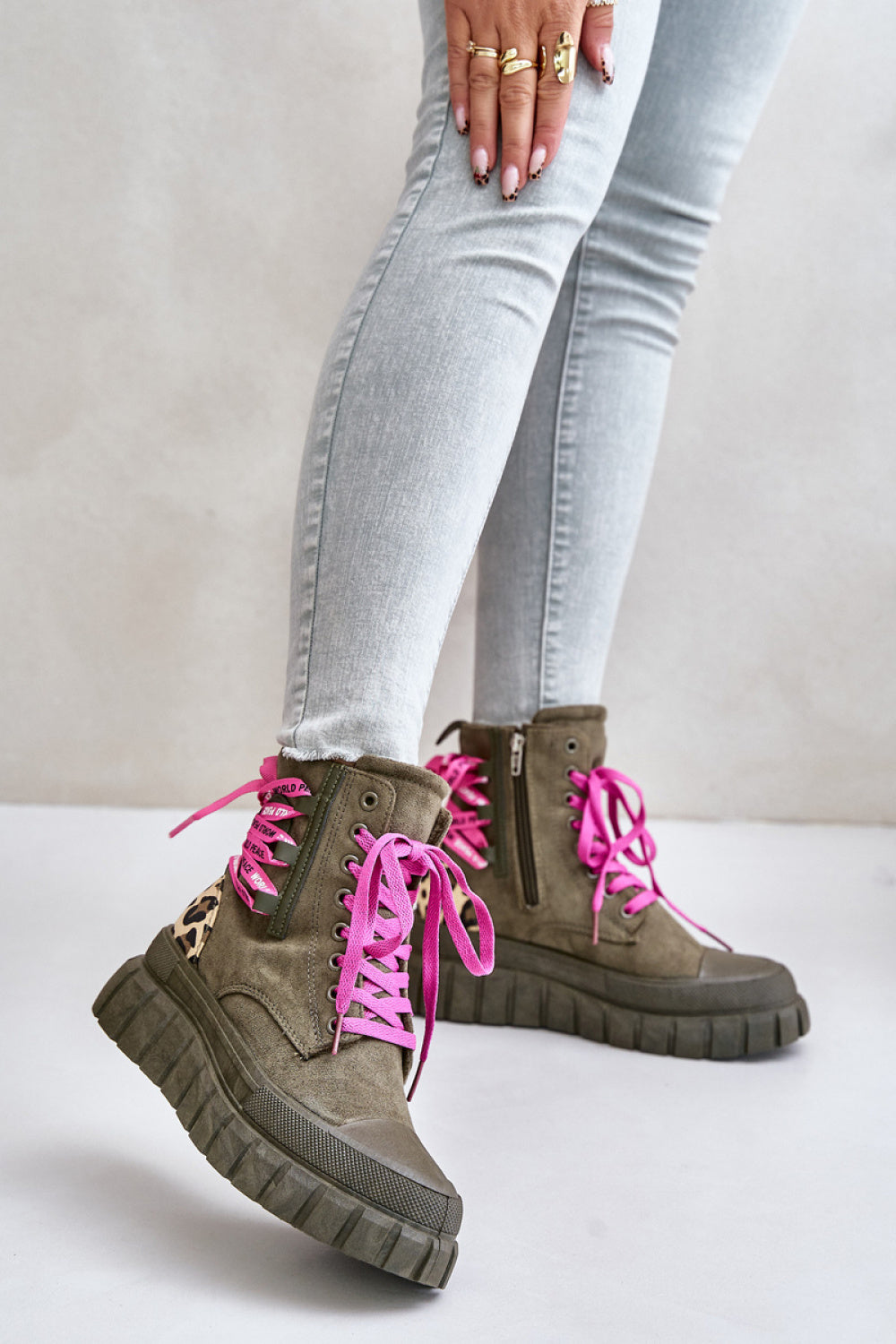 Botas modelo 201186 Paso con estilo