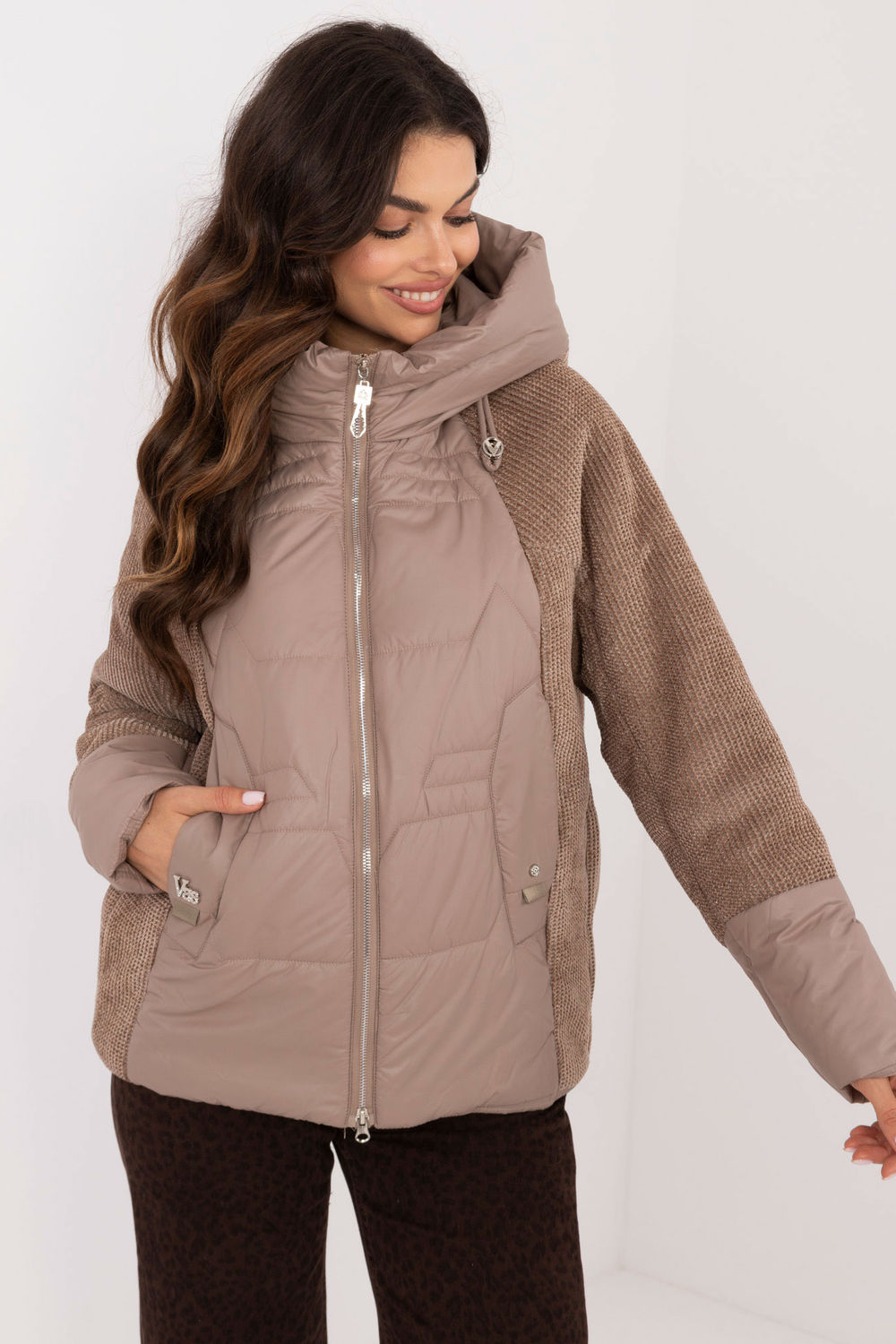 Chaqueta modelo 201568 MBM