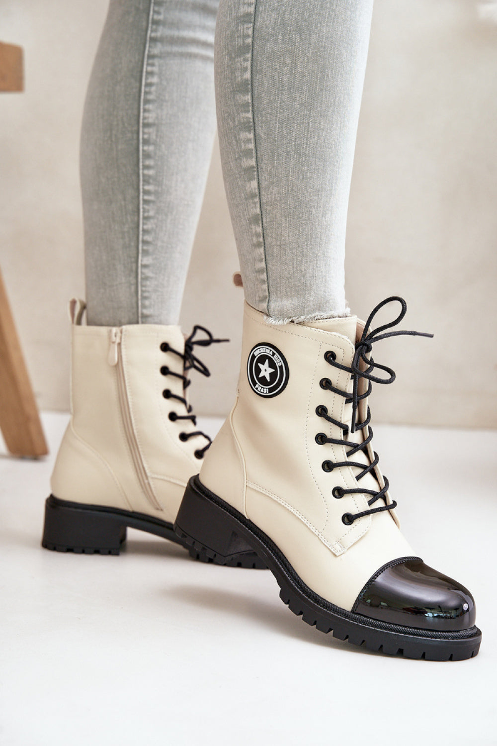 Botín modelo 201748 Step in style