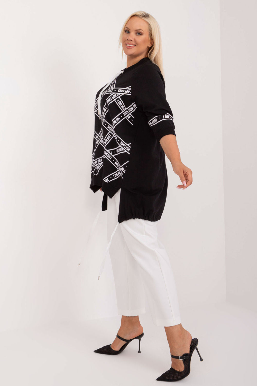 Blusa talla grande modelo 201845 Relevance