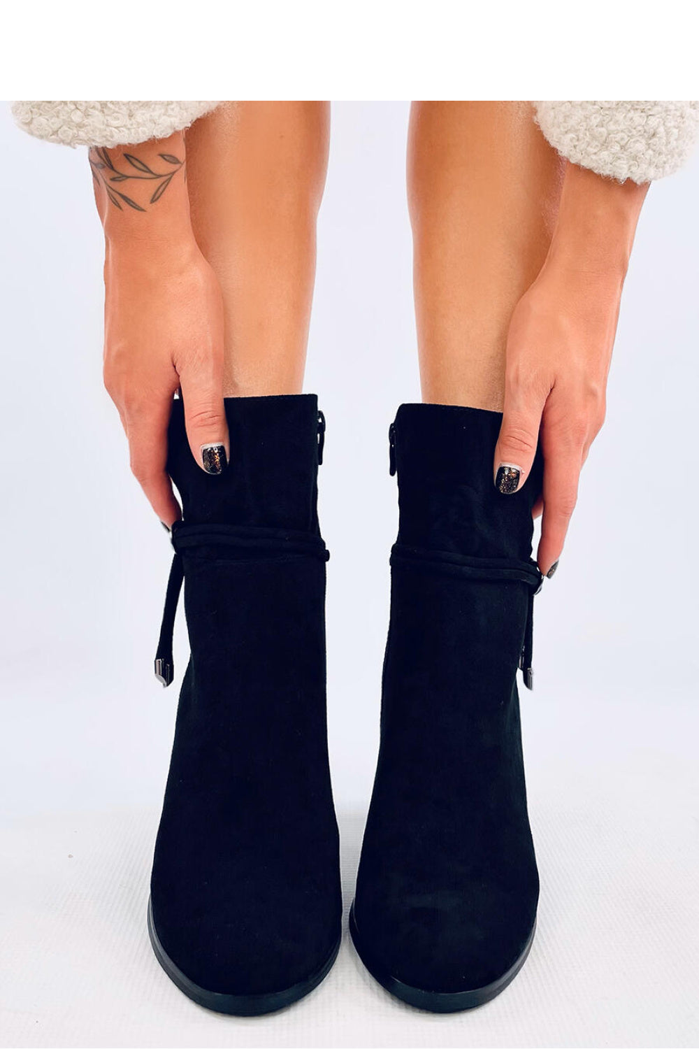 Botas tacón modelo 202147 Inello