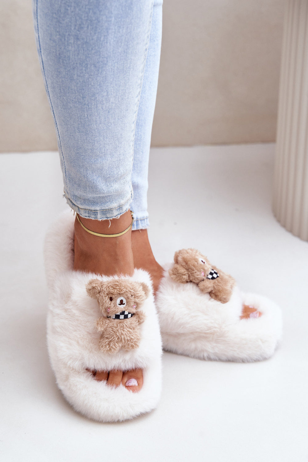 Pantuflas modelo 202176 Step in style