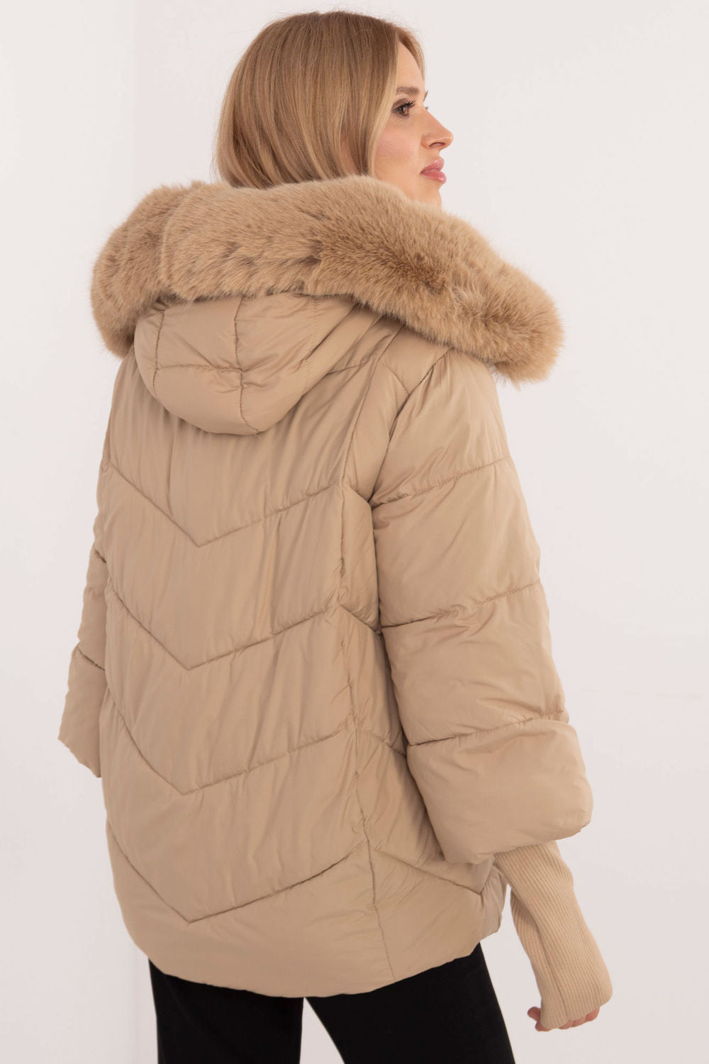 Chaqueta modelo 202250 MBM