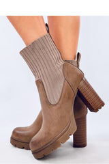 Botas tacón modelo 202344 Inello
