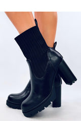 Botas tacón modelo 202345 Inello