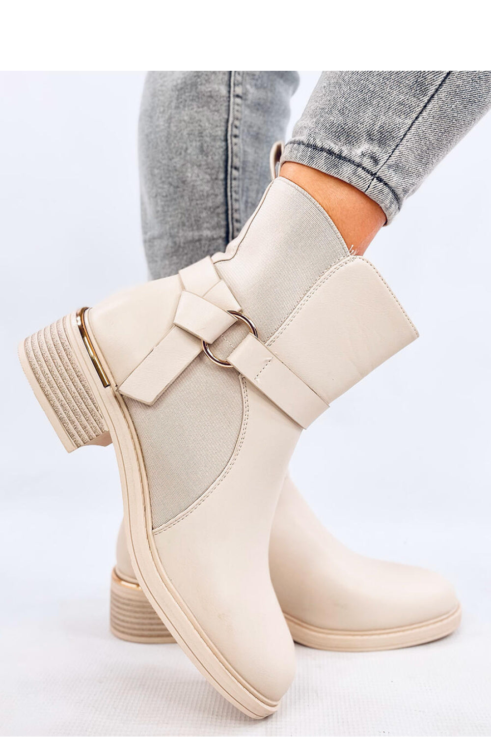 Bota jodhpur modelo 202359 Inello