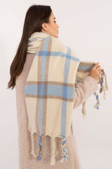 Mantón modelo 202570 AT