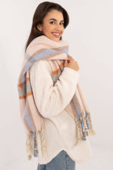 Mantón modelo 202572 AT