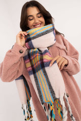 Mantón modelo 202580 AT