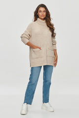 Jersey de cuello alto modelo 202969 Makadamia