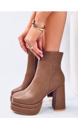 Botas tacón modelo 203100 Inello
