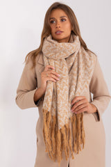 Mantón modelo 205970 AT