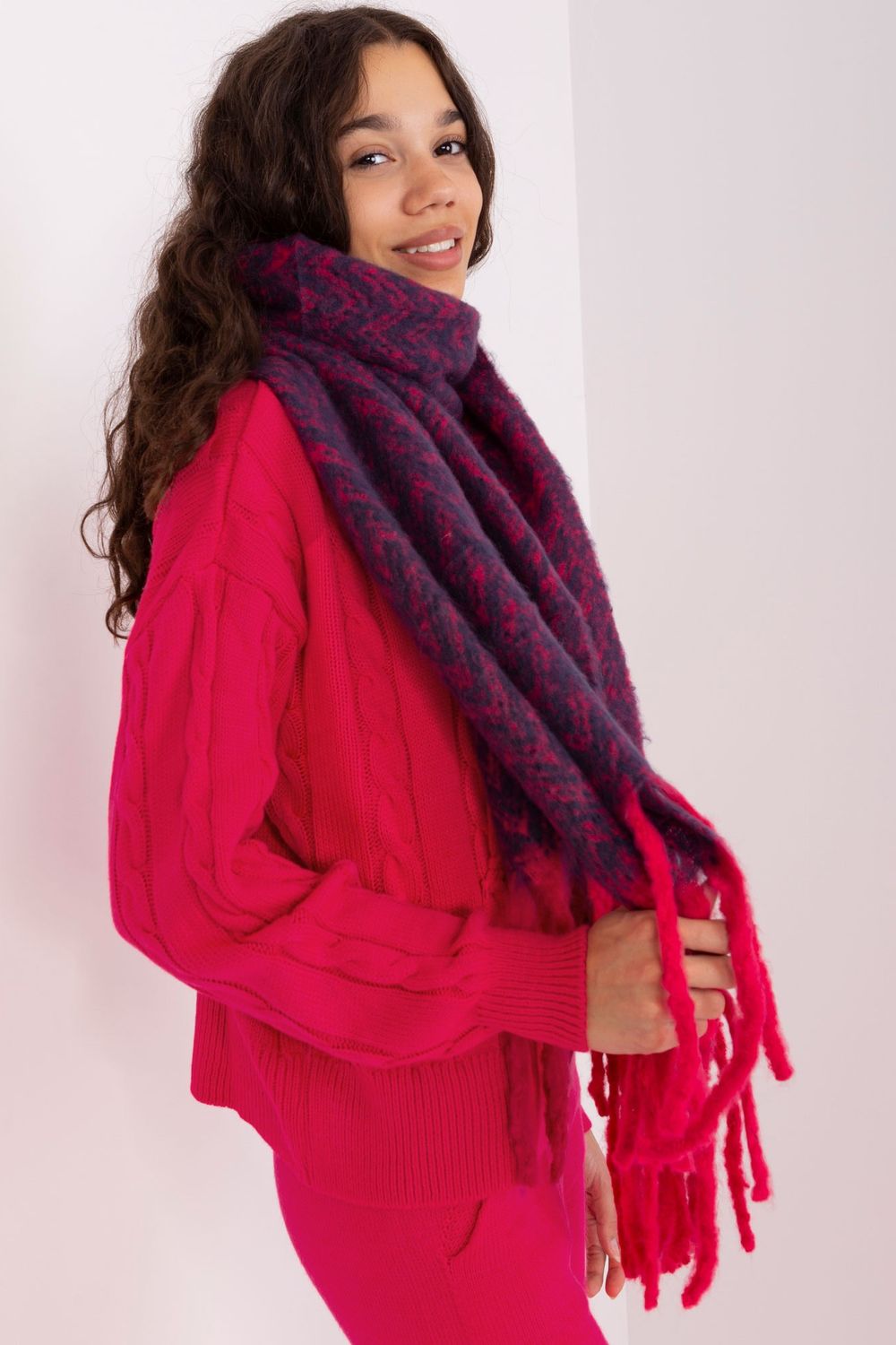 Mantón modelo 205971 AT