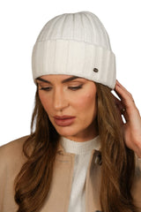 Gorro modelo 205474 Kamea