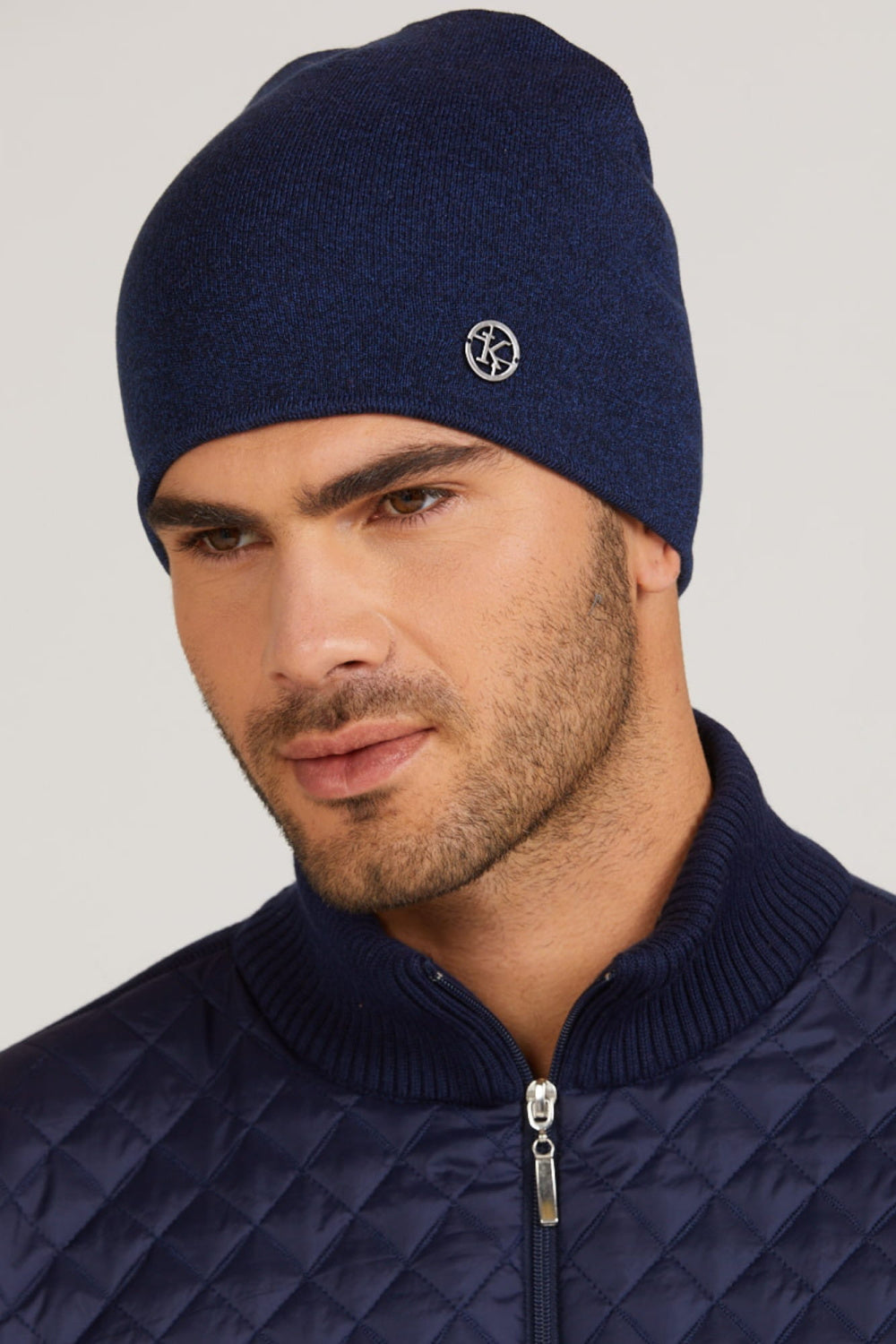 Gorro modelo 205645 Kamea