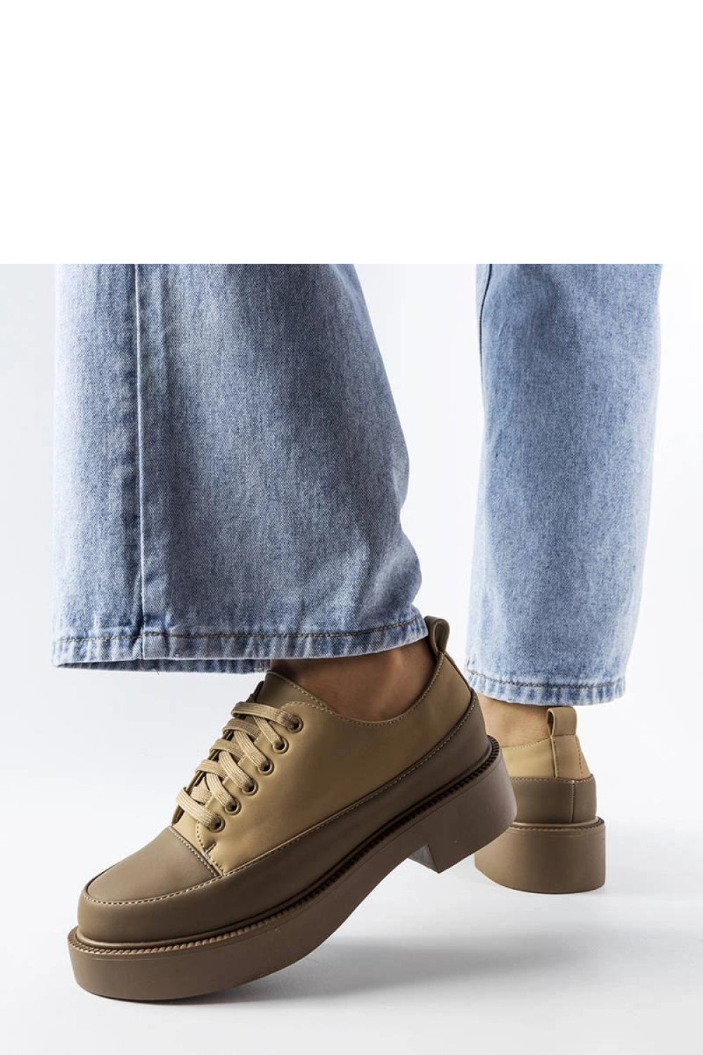 Zapatos modelo 207043 Solea