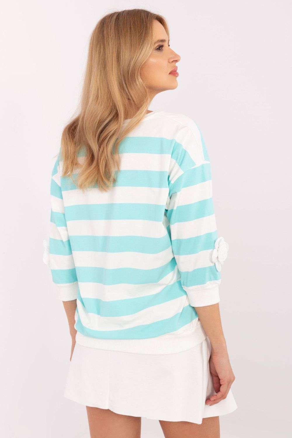 Modelo de blusa 208223 Relevance