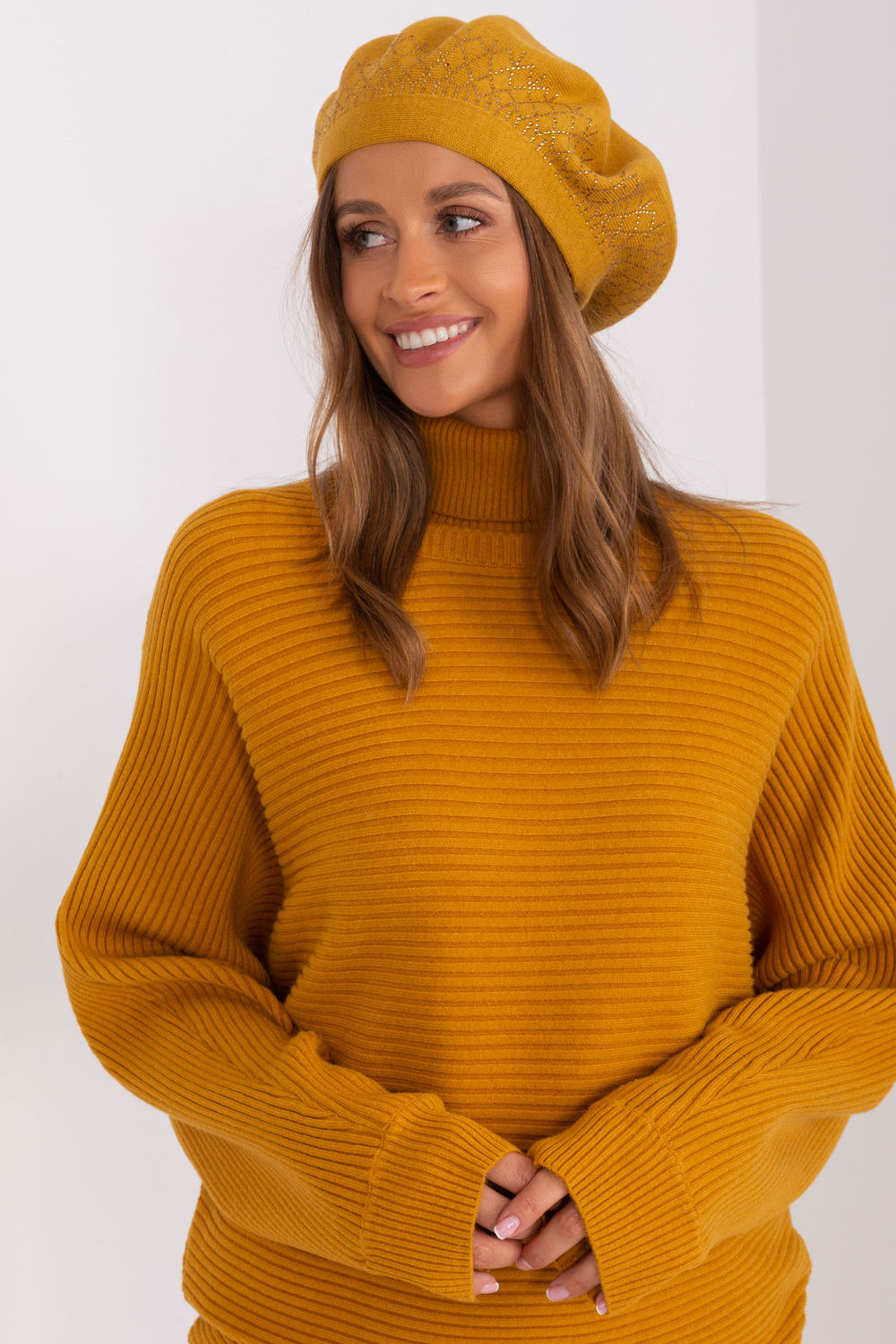 Boina modelo 208247 AT