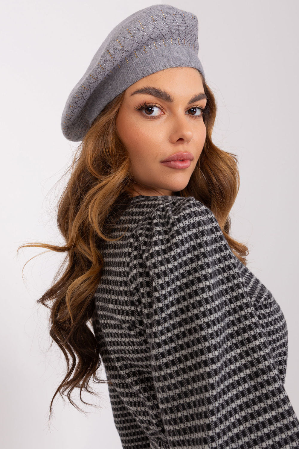 Boina modelo 208248 AT