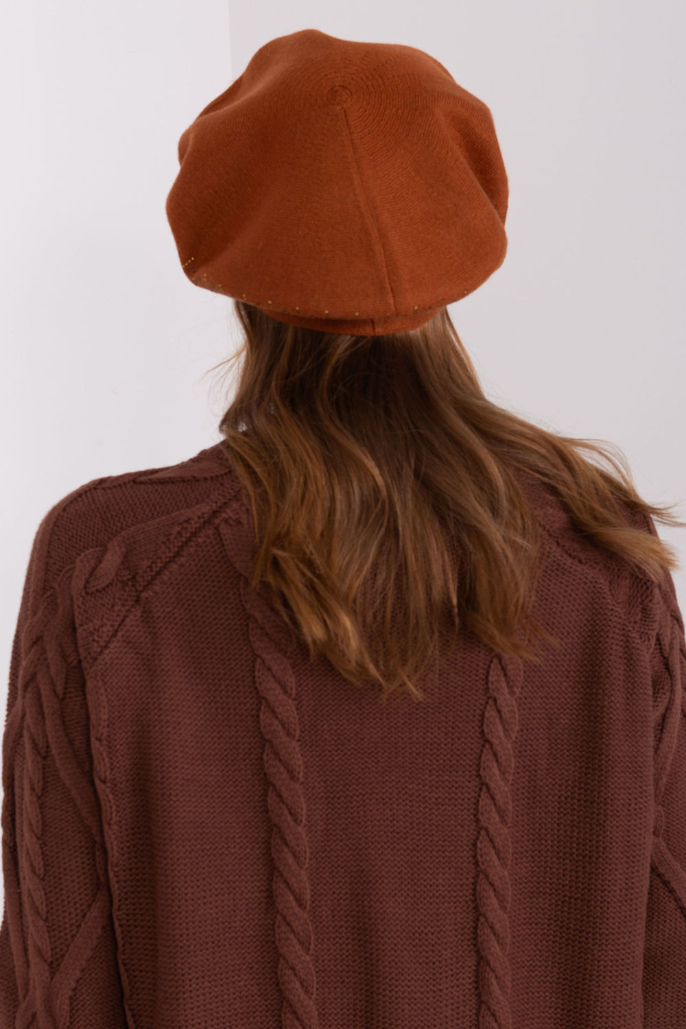 Boina modelo 208250 AT
