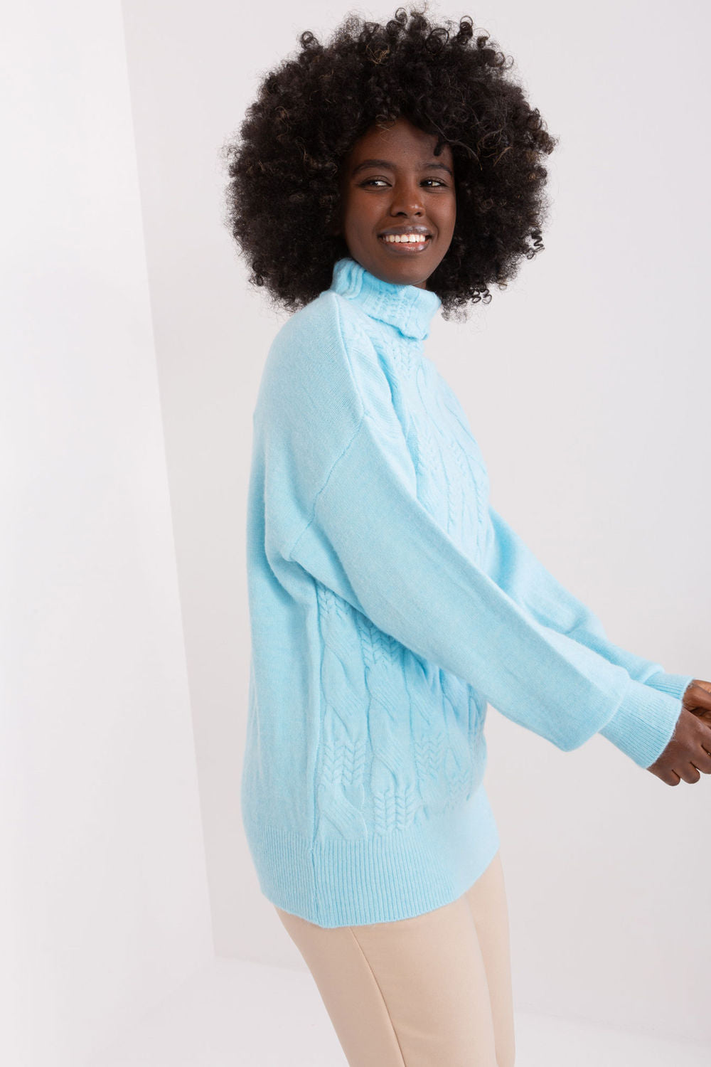 Jersey de cuello alto modelo 208313 AT