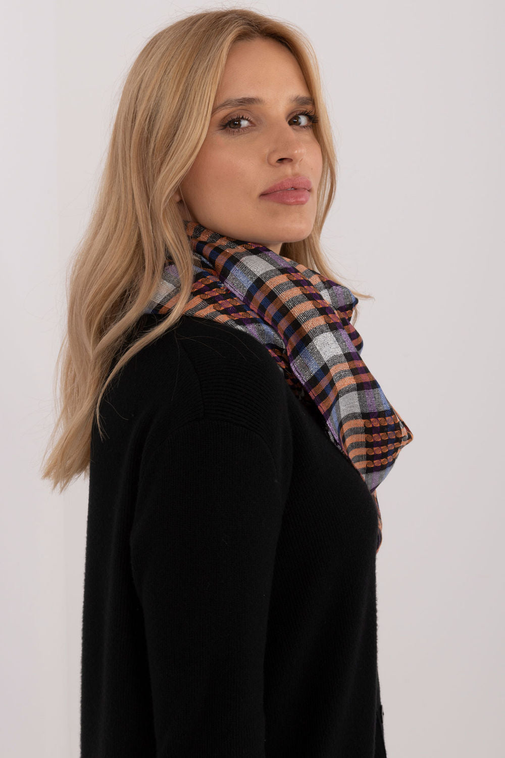 Pañuelo modelo 208397 AT