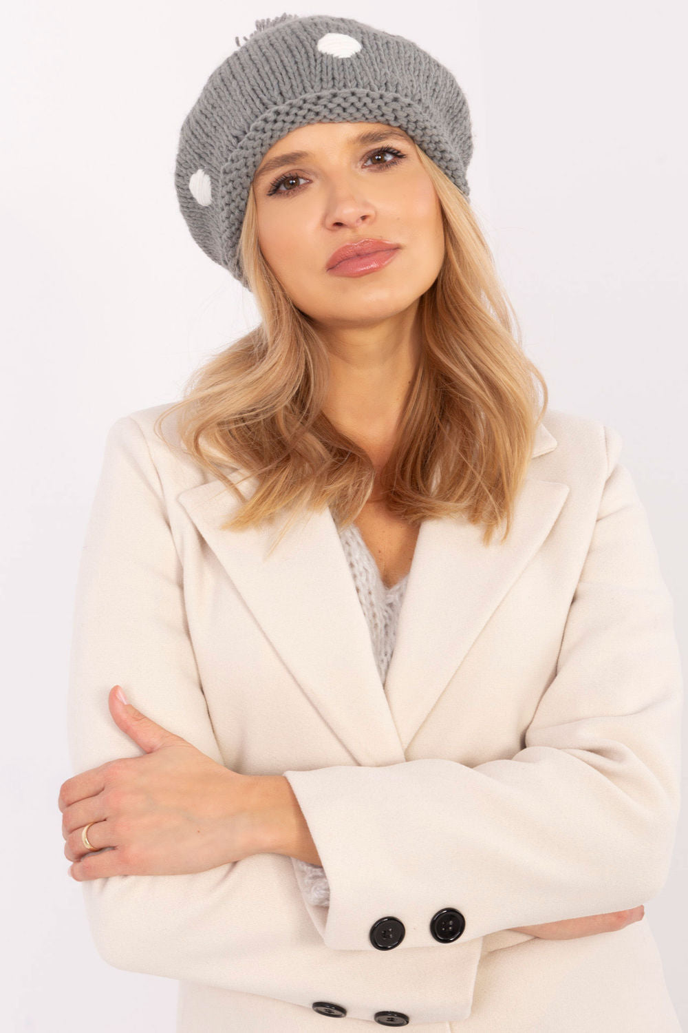 Gorro modelo 208410 AT