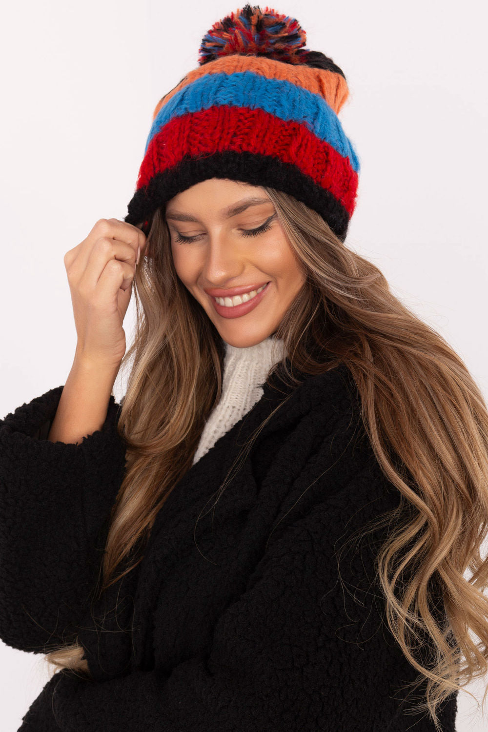 Gorro modelo 208414 AT